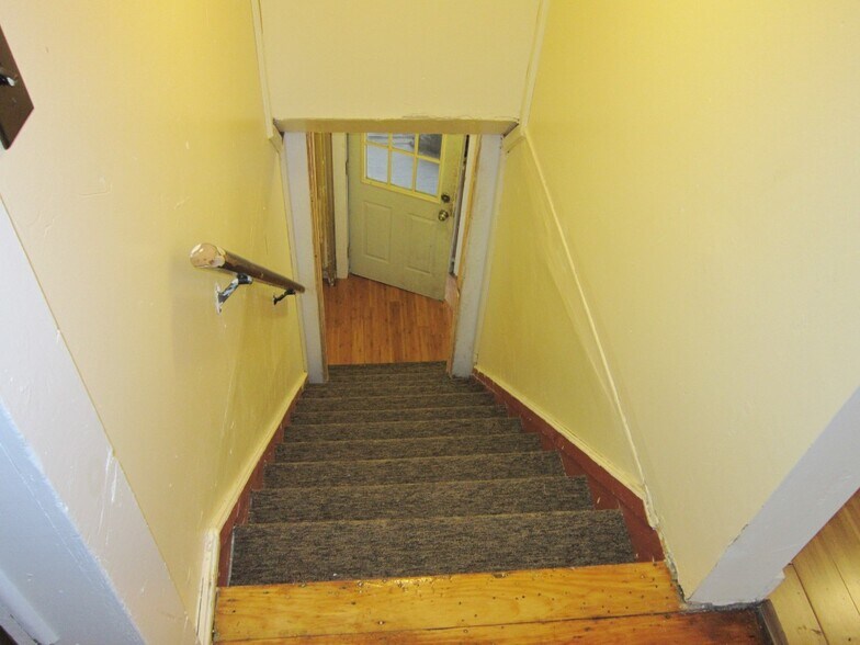 Building Photo - 119 Prospect St