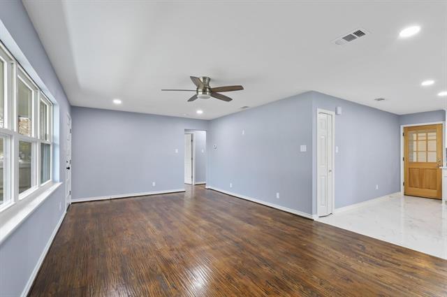 Building Photo - 10879 Cassandra Way