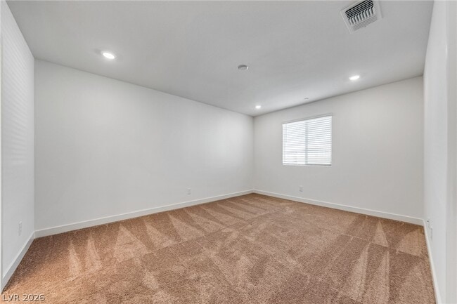 Building Photo - 5838 Kips Bay St