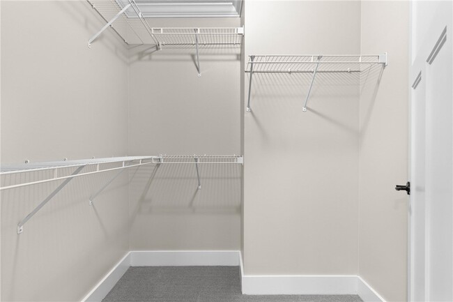 Building Photo - 7149 Challenger Cir