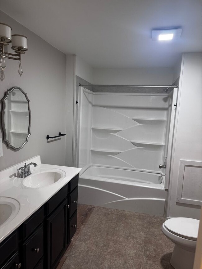 Building Photo - 3811 E 50th St