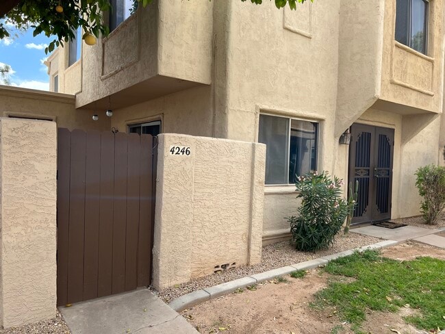 Building Photo - 4246 N 81st St
