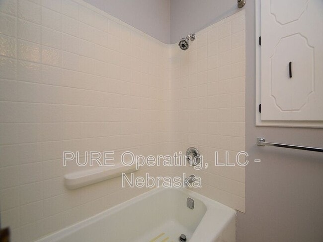 Building Photo - 5723 S 152nd Ave Cir