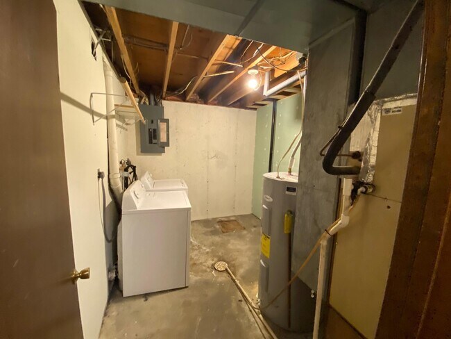 Building Photo - 1762 S El Centro Ct