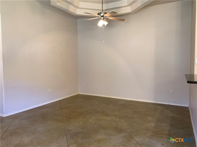 Building Photo - 235 Anne Louise Dr