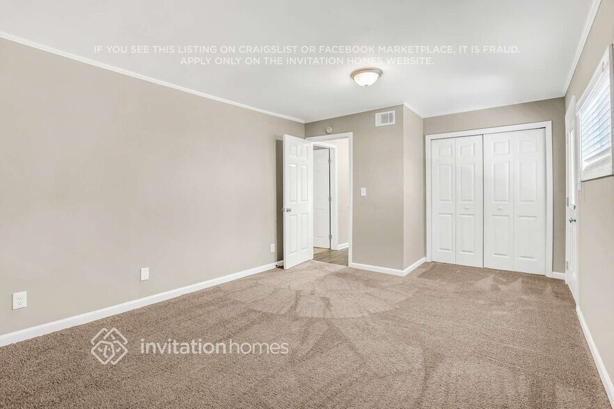Building Photo - 4616 Greenleaf Cir SW