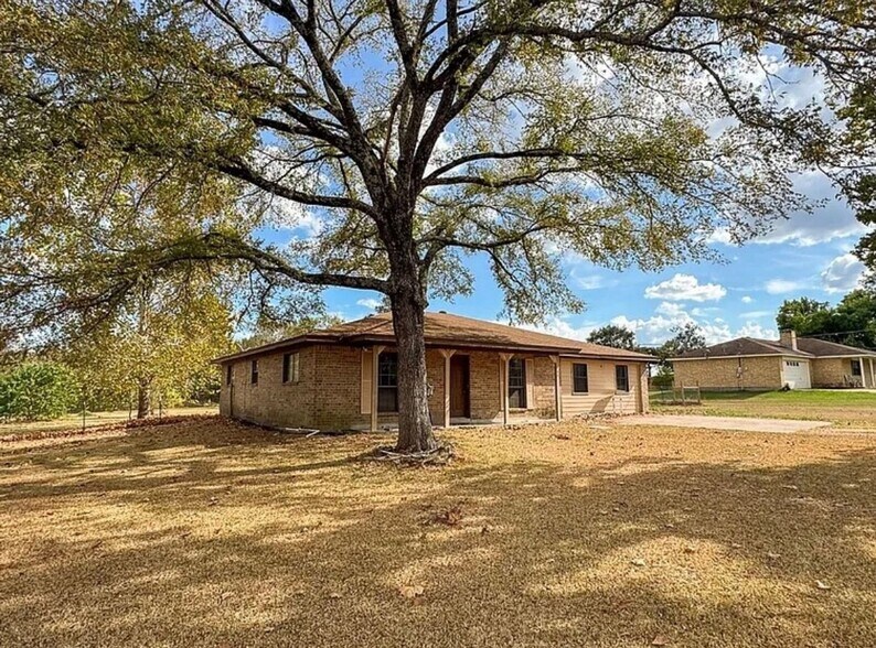 Building Photo - 18 Sutterfield Ln