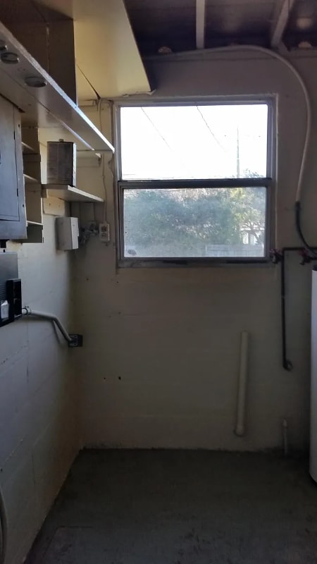 Building Photo - 10535 118th Ave N