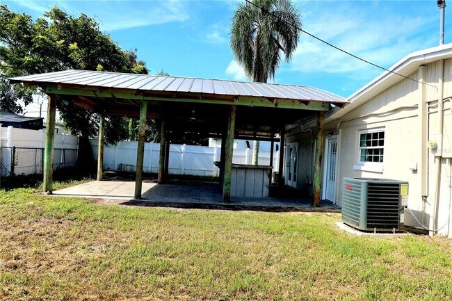 Building Photo - 2709 Arc Dr