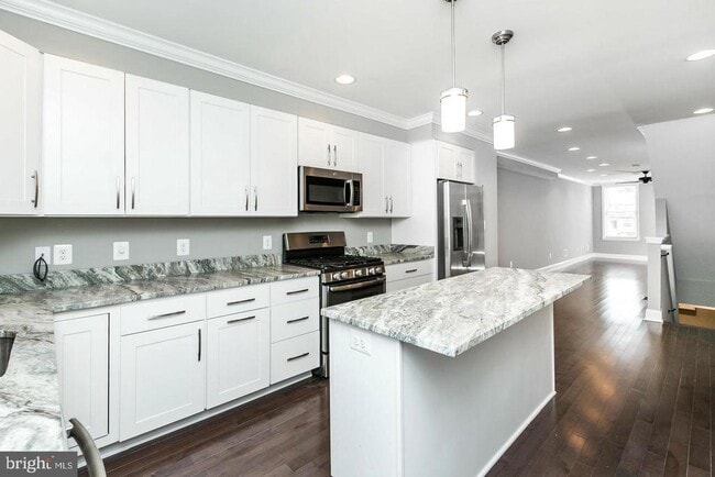 Building Photo - 1815 Westphal Pl