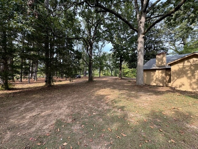 Building Photo - 5424 New Liberty Rd