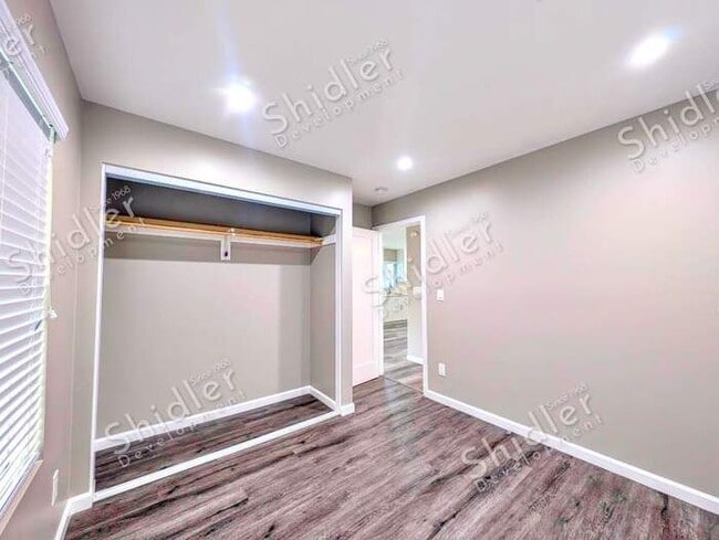 Building Photo - Patio Home with a Fresh Interior