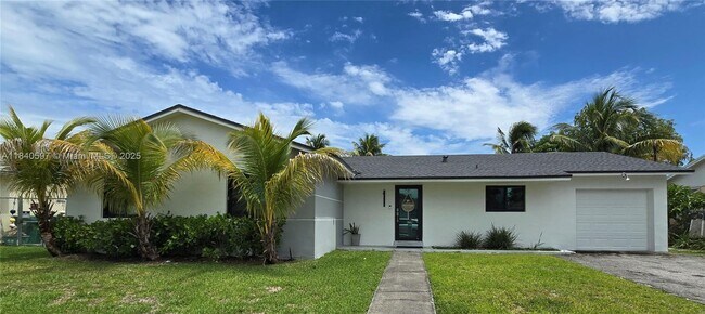 Building Photo - 11030 SW 163rd St