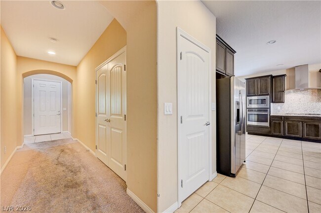 Building Photo - 6173 Barby Cove St