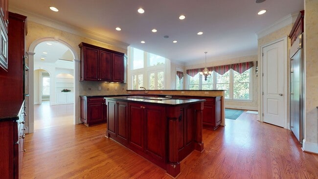 Building Photo - Estate Home in Fantastic North Raleigh Loc...