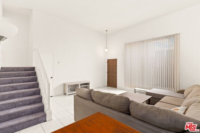 Building Photo - 1528 Berkeley St