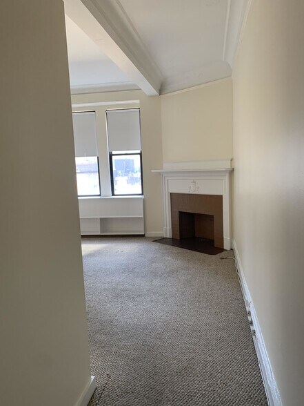 Building Photo - 62 Boylston St