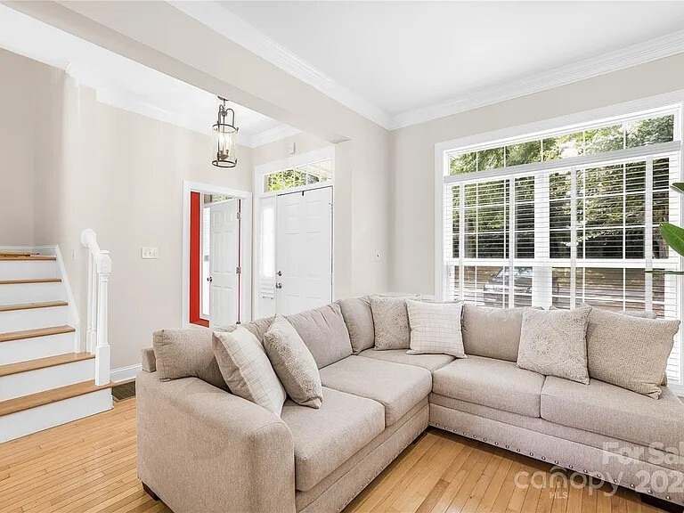 Building Photo - 6221 Padget Parrish Ct