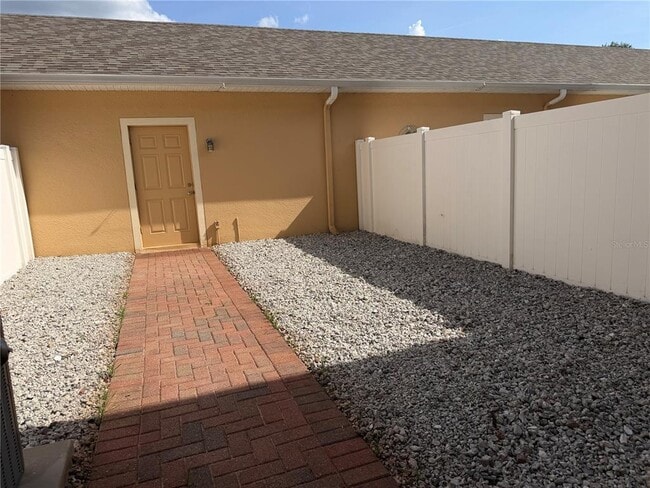 Building Photo - 14454 Prunningwood Pl