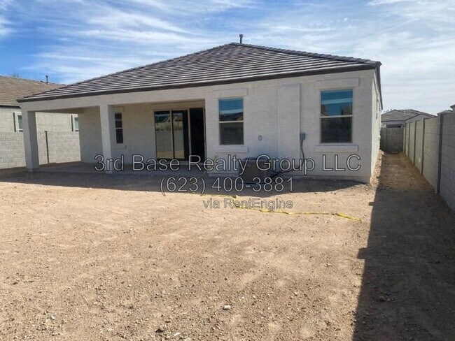 Building Photo - 3336 N 300th Dr