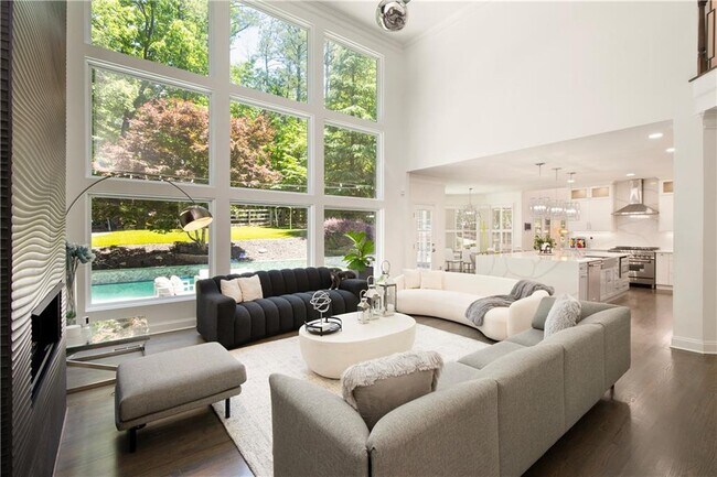 Building Photo - 265 Oakhurst Leaf Dr