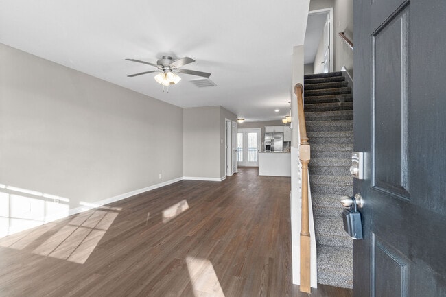 Building Photo - 955 Big Sky Dr