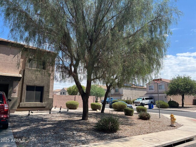 Building Photo - 11436 W Eden McKenzie Dr