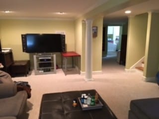 Bonus Room - 3613 Meadowbrook Ave