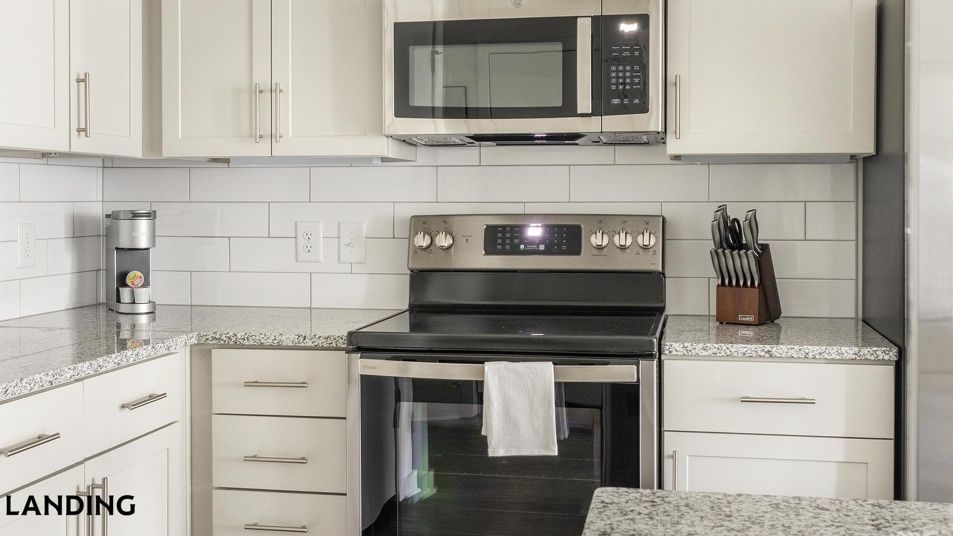 Building Photo - 2110 Birkhall St