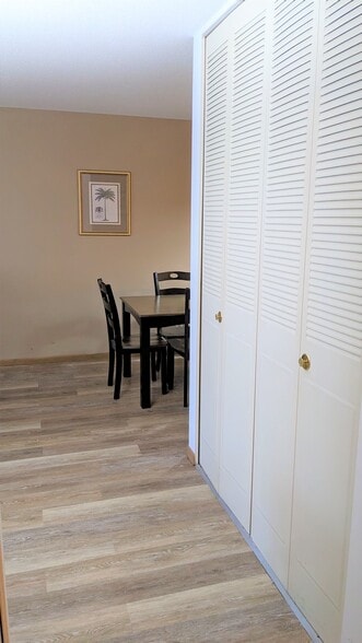 Building Photo - 4530 Park Commons Dr