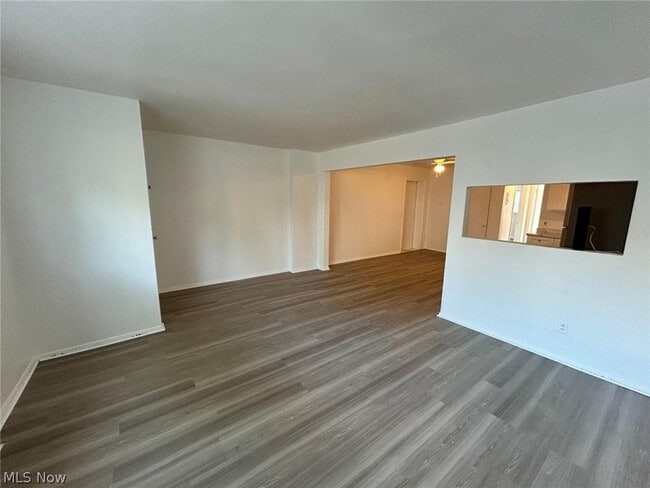 Building Photo - 2232 W 103rd St