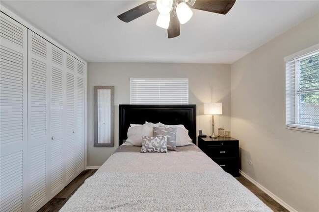 Building Photo - 2138 Timber Ln