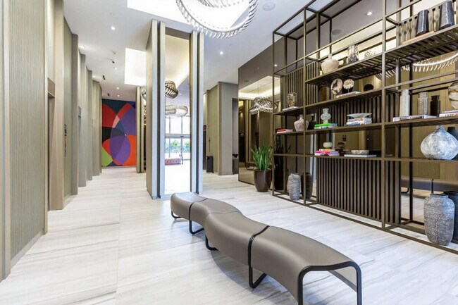 Building Photo - 4010 S Ocean Dr