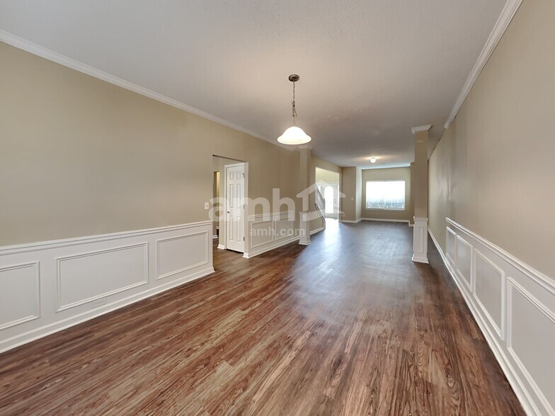 Building Photo - 4951 Wewatta St SW