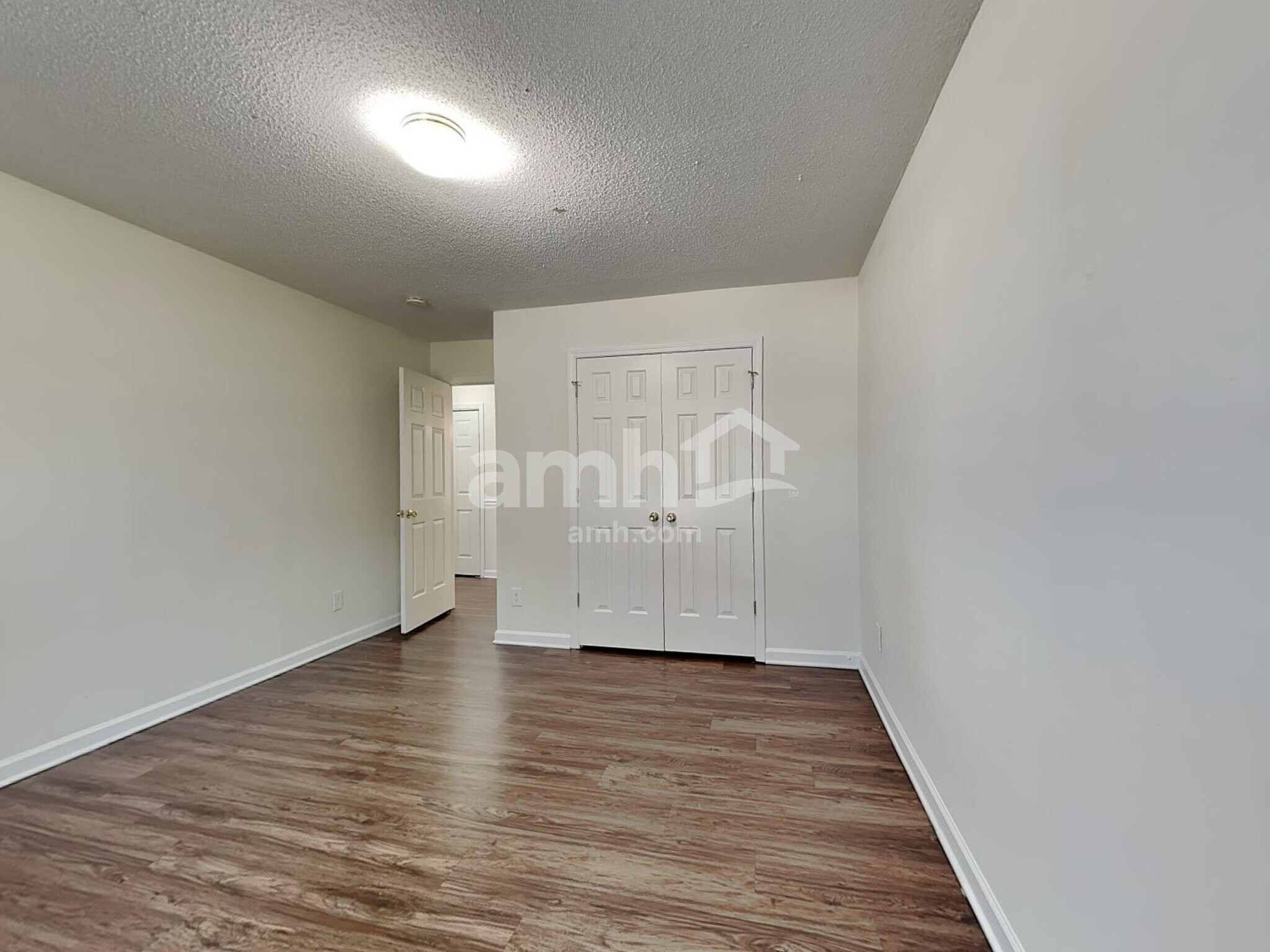 Building Photo - 1738 Ammons Dr