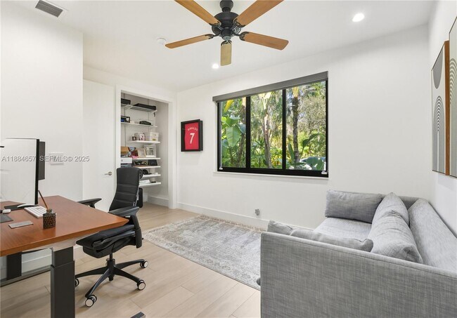 Building Photo - 3782 El Prado Blvd