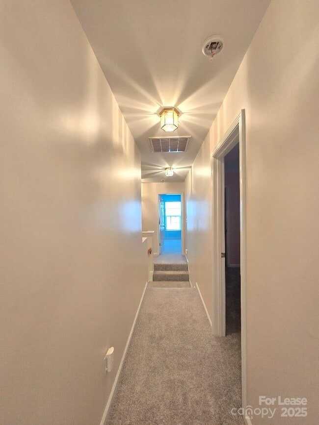 Building Photo - 8221 Brookings Dr