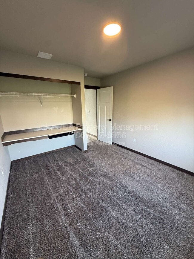 Building Photo - 12905 N Bushel St