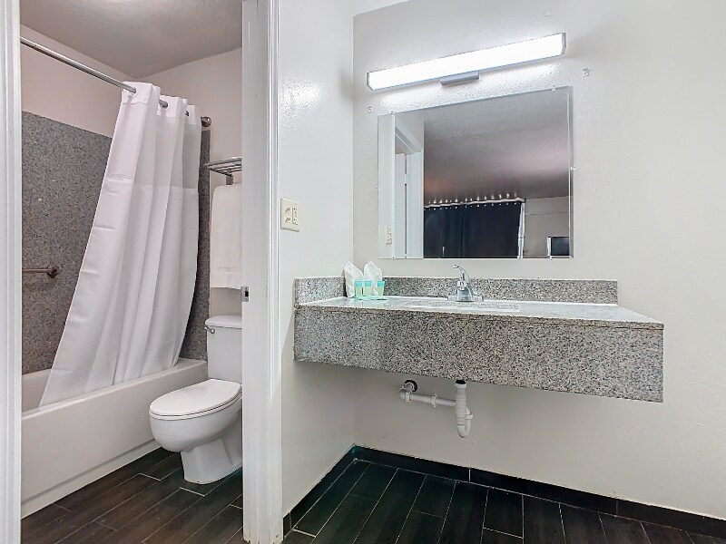 Building Photo - 44199 US-27