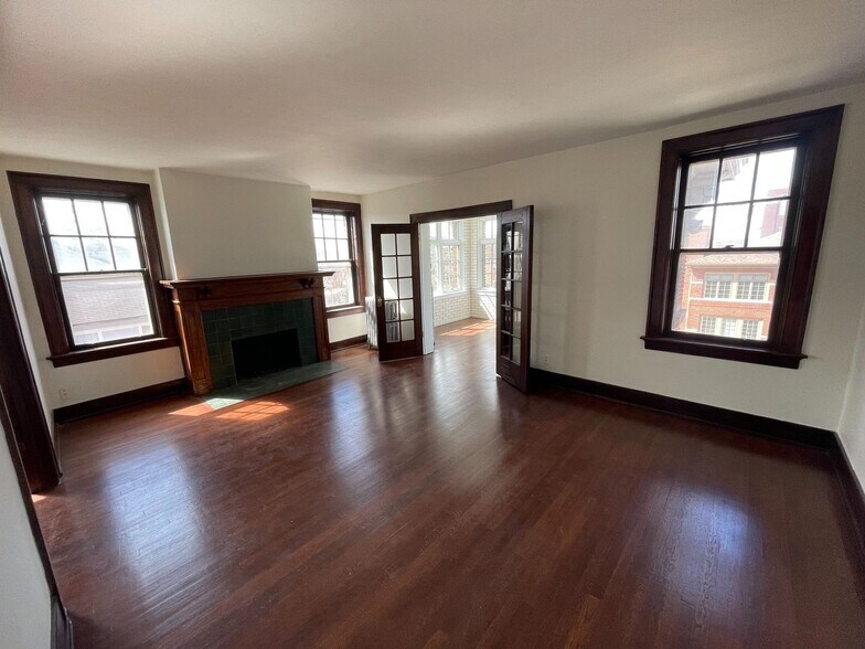 Building Photo - 2101 N Pennsylvania St