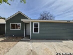 Building Photo - 4018 Sunrise Cove Dr