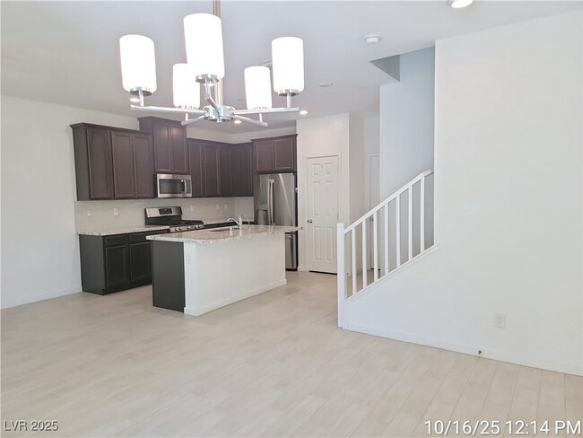 Building Photo - 965 Nevada State Dr