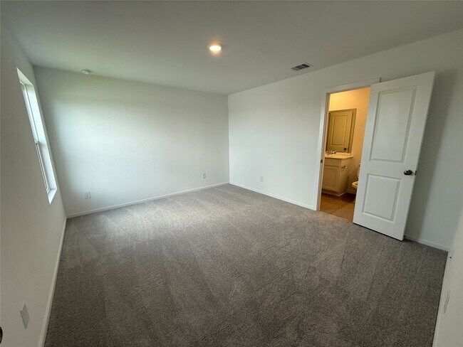 Building Photo - 9034 Song Sparrow Wy