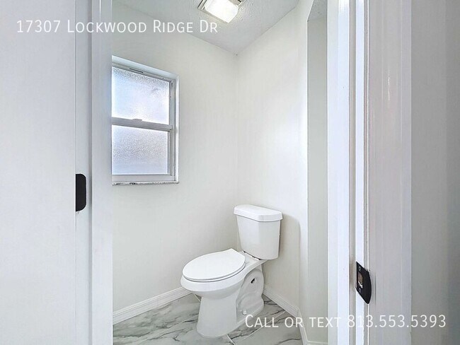 Building Photo - 17307 Lockwood Ridge Dr