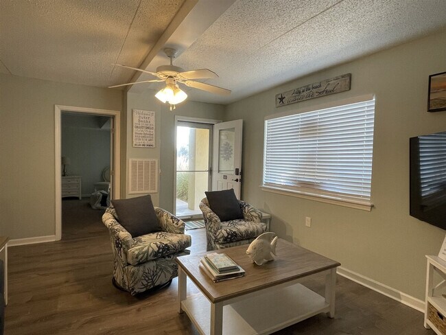 Building Photo - 57211 Atlantic View Dr