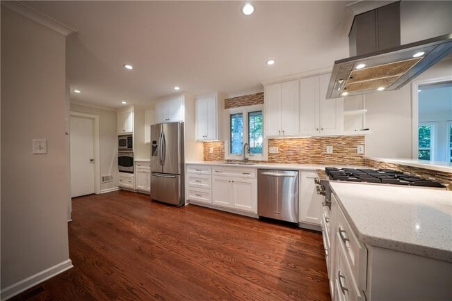 Building Photo - 1501 Diamond Head Dr