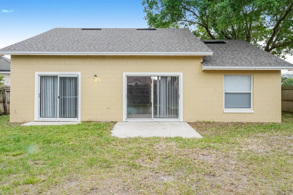 Building Photo - 11860 Shotgate Ct