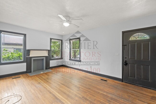 Building Photo - 1527 11th Ave