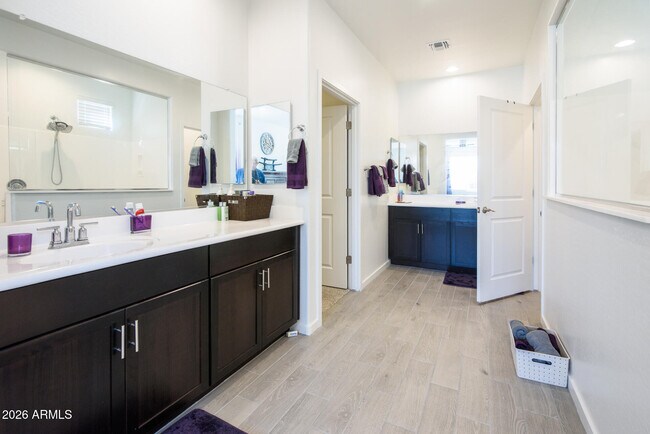 Building Photo - 41885 W Celebration Ln