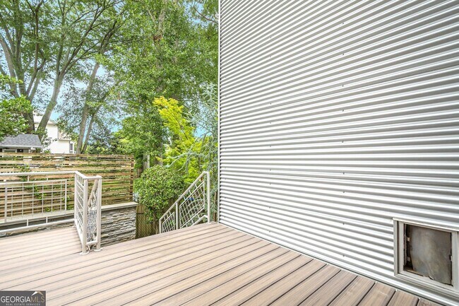 Building Photo - 2269 Briarwood Hills Dr NE